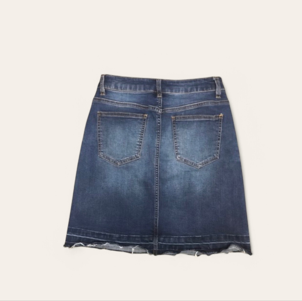 Harper Denim Dark Wash Undone Hem Mini Size Medium - Picture 3 of 6